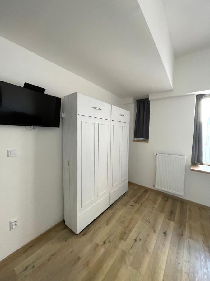 Garsoniera Ostrava City Centr, Na Hradbach 118 Экстерьер фото