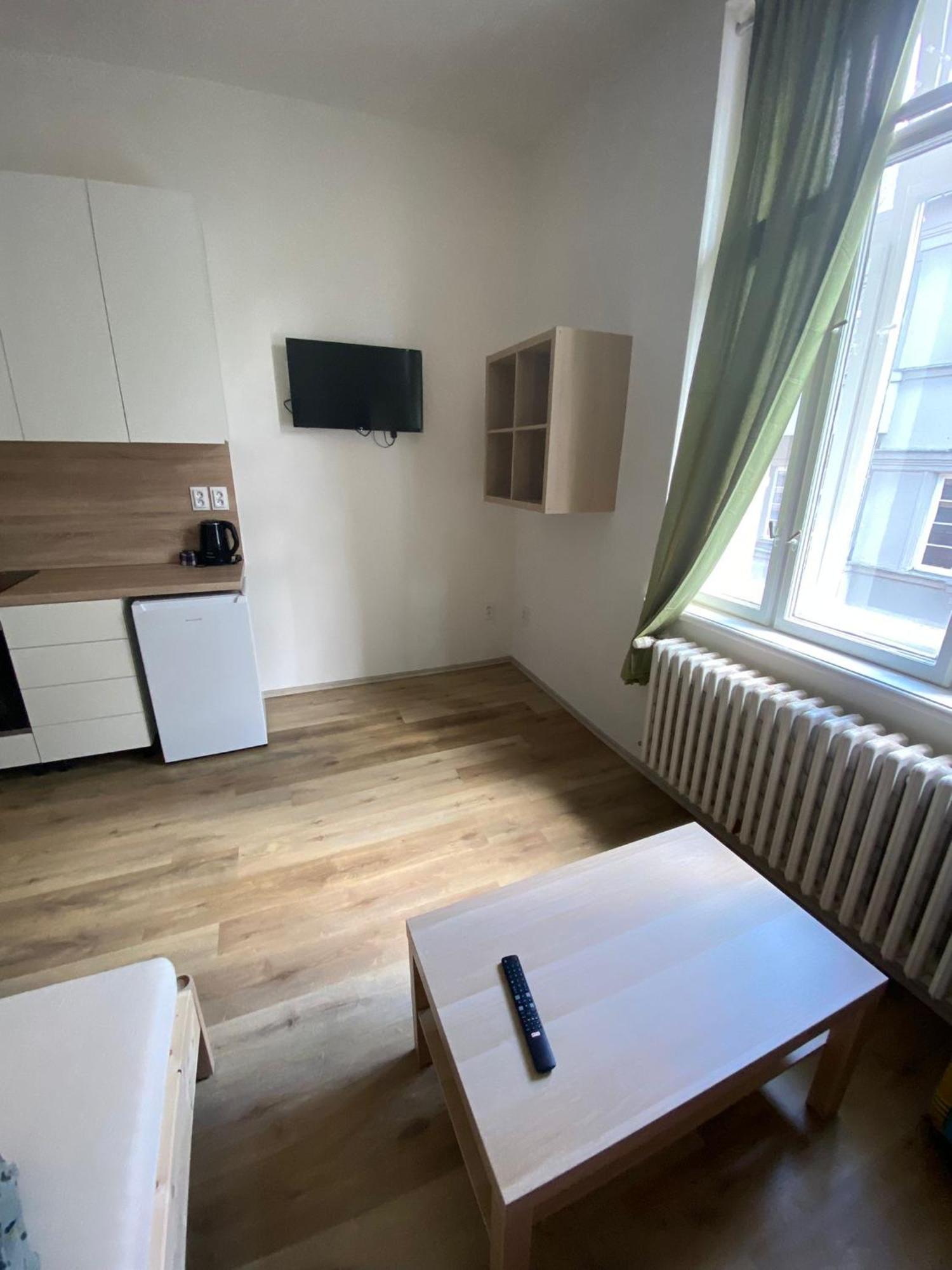 Garsoniera Ostrava City Centr, Na Hradbach 118 Экстерьер фото